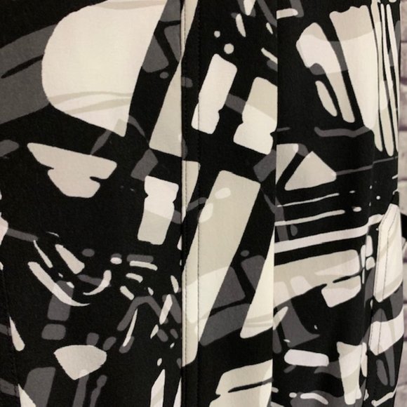 Chico's Zenergy 3/4 Sleeve Jacket Size M - Picture 4 of 10